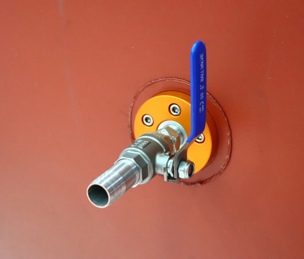 Corrosion-resistant stainless steel ball valve on a red mud biogas bag