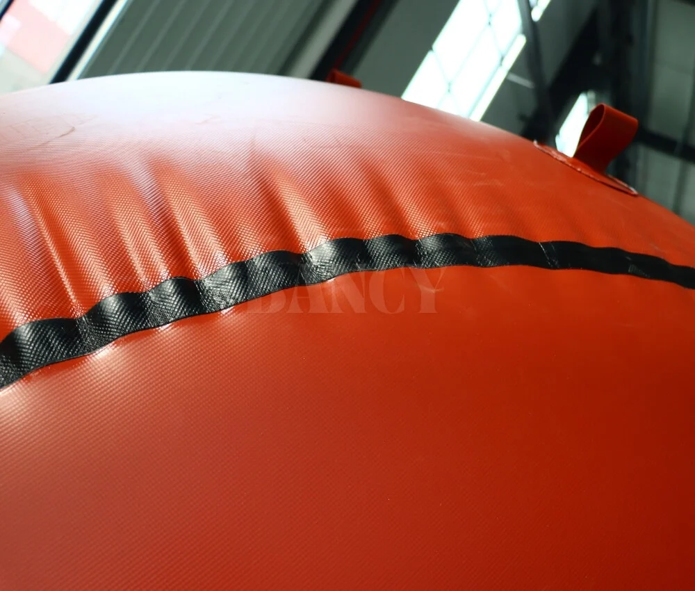 red mud biogas balloon double layer welded seam Detailed view of the black double-layer reinforced welded seam on red mud biogas fabric.